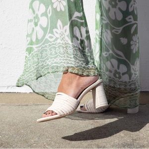 Dolce Vita Priana Heels Sandals Cream Size 9.5